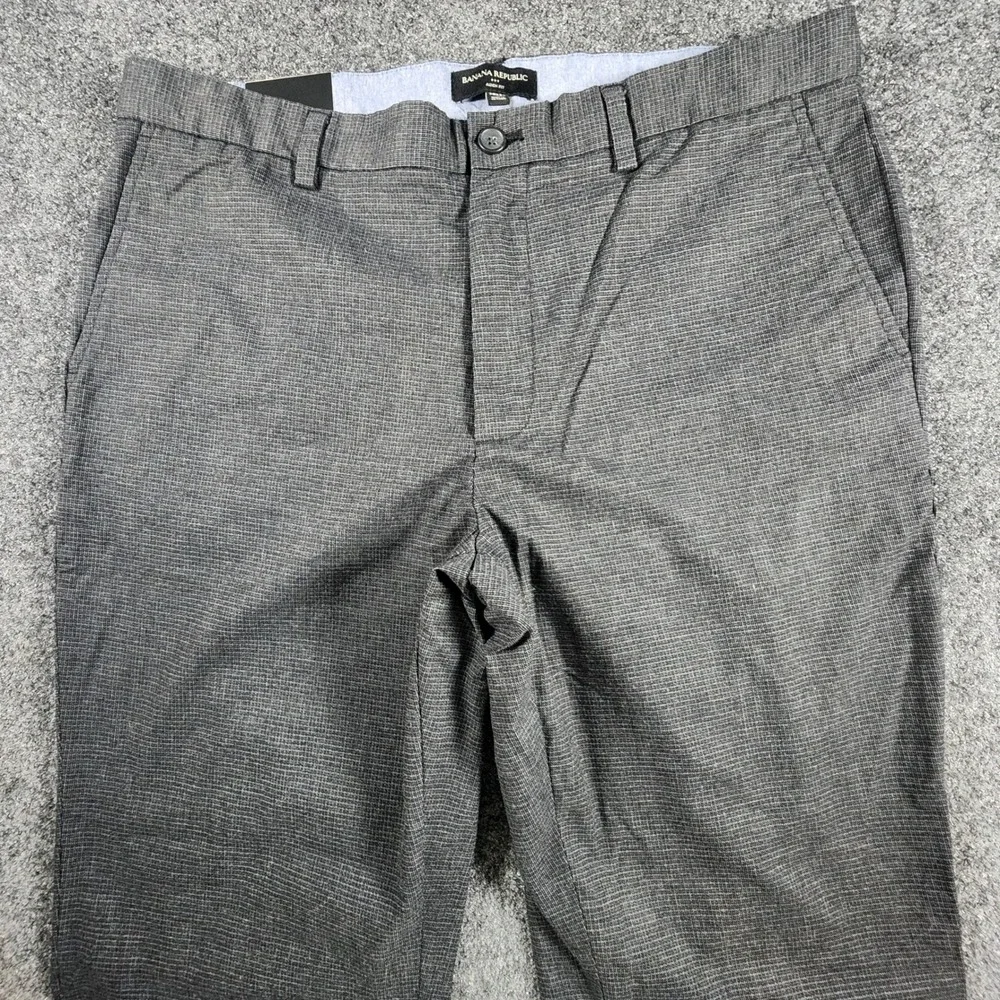 NWT Banana Republic Slim Fit Aiden Chinos Mens 36x32 Grey Cotton Blend Pants